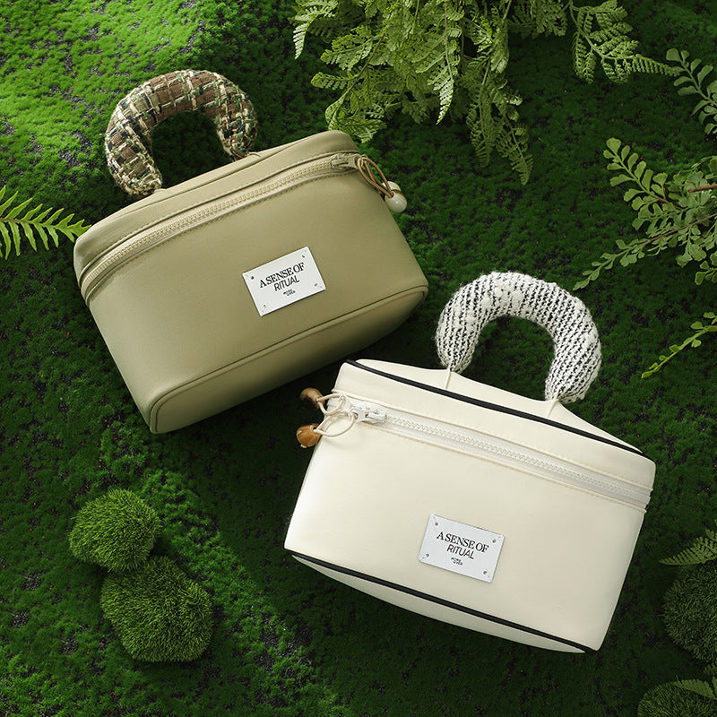 High Grade Cosmetic Storage Bag